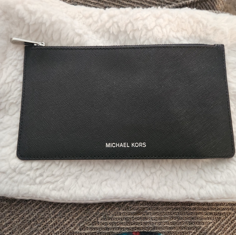 Michael Kors Black Leather Zip Wristlet Pouch